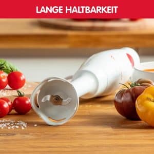 Mixeur à main dans une cuisine