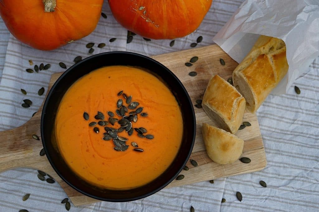 Soupe faite avec le mixeur plongeant et batteur
